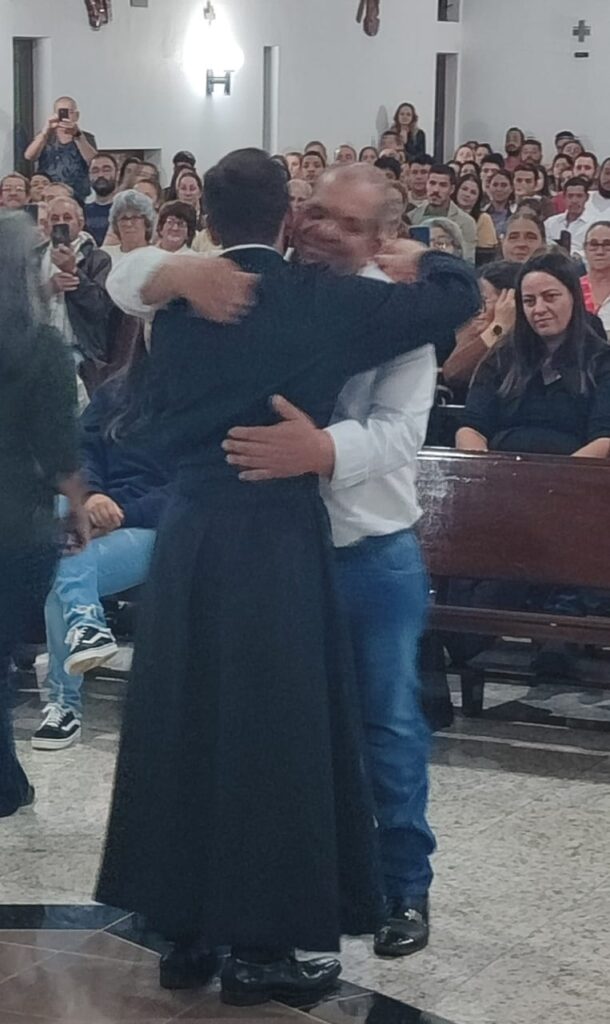 CELEBRAÇÃO DA PRIMEIRA PROFISSÃO RELIGIOSA DE KAIAN PATRICK DOMINGUES DIAS