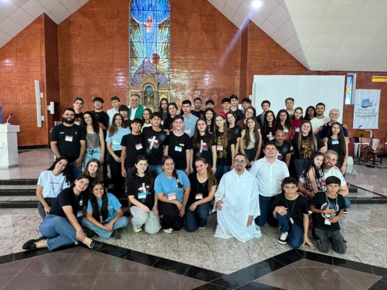 #EncontroVocacional #Ortigueira #PastoralDasVocações #IgrejaEmMissão #Cavanis #ServasDoEspiritoSanto #FamíliaCristã