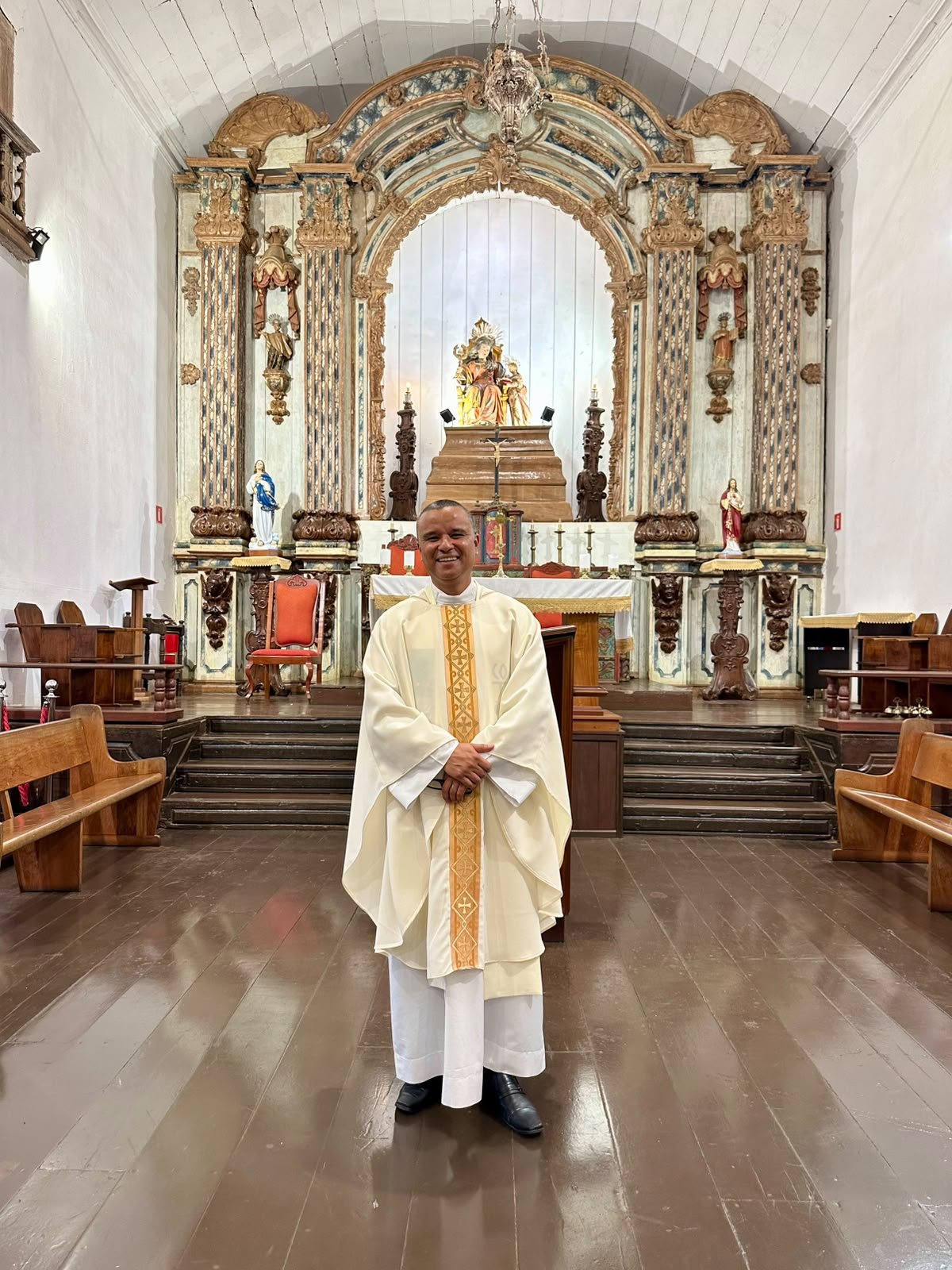Pe. Marcio Campos da Silva celebra 18 anos de vida sacerdotal